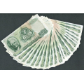 -18- Lott 20 stk. 50 kr. 1966-83, VK - Alle presset. 1966A, -67B, -69B, -69C, -71C, -71D, -72D, -73E, -74F, -75F, -75G, -76H, -77I, -79I, -79J, -80K, -81L, -82M, -82N, -83R
Kv. 1/1- til 1+/01
Kv. 1 til 01 / Numisma Mynthandel A/S: kr.  993,-