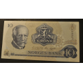 10 kr. 1977 A P * Kv. 0- * Katv. kr. 72 - Bilder er sedellen du fr.Pen usirulert.  Vurder ogs fra bilder. / Tore Rimstad: kr.  20,-