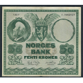 -6- 50 kroner 1957C, kv. 1/1-, sm bretterifter - Presset. Vannmerke type 1. / Numisma Mynthandel A/S: kr.  78,-