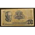 10 kr. 1982 CG * Kv. 01 - Bilder er sedellen du fr. Usirkuler med midtbrett. Vurder ogs fra bilder. IKKE SALR. / Tore Rimstad: NOK  30,-
