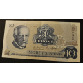 10 kr. 1983 C F * Kv.  01 * Katv. kr. 55 ** - Bilder er sedellen du fr. Usirkulert med midtbrett. Vurder ogs fra bilder. / Tore Rimstad: NOK  20,-