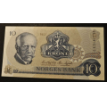 10 kr. 1983 C S * Kv. 0/0-  * Katv. kr. 70 ** - Bilder er sedellen du fr. Pen usirkulert. Vurder ogs fra bilder. / Tore Rimstad: NOK  25,-