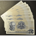 10 kr. 1984 C L * Kv. 0 * Katv. kr. 80. Nr. rekkeflge - Bilder er sedlene. Kv.0. Pris KJP N er 1 (en) sedell. Ved kjp av flere er de i nr. rekkeflge. IKKE SALR. / Tore Rimstad: NOK  45,-