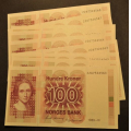 100 kr. 1989  * Kv. 0 . Nr. rekkeflge. Kat.v. kr.390 *i - Bilder sedlene. Pene kv. 0. Vurder ogs fra bilder.Pris KJP N er en (1) sedell. Vedkjp av flere er de i nr. rekkeflge. Ikke Salr. Bare en (1) igjen. De andre er solgt. / Tore Rimstad: kr.  220,-