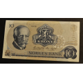 10 kr. 1978 B L * Kv. 0/0-  * Katv. kr. 170 * - Bilder er sedellen du fr. Pen usirkulert. Vurder ogs fra bilder. IKKE SALR. / Tore Rimstad: kr.  70,-