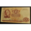 100 KR. 1965 D *Kv. 01 Brofoss-Ottes*Katv.kr.790 - Bilder er sedellen du fr. Sjelden denne med Brofoss/Ottesen.Vurder ogs fra bilder. / Tore Rimstad: kr.  164,-