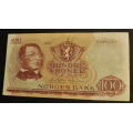 100 kr. 1975   * Kv. 1  * Katv. kr. 260 * - Bilder er sedellen du fr. Hel uten skader, rifter eller hull. Vurder ogs fra bilder. / Tore Rimstad: kr.  48,-