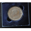 100 kr. Nobels Fredspris 2001 * Kvalitet Proof * - Bilder er auksjon. Vekt 33,8 gr. Rent s�lv 31,1 gr. Diameter 39 mm. Vurder ogs� fra bilder. / Tore Rimstad: NOK  221,-