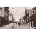 Larvik. Gatemotiv med mange barn i gaten. P�skr. Kval 1-2. / Knut J. Myrvang: NOK  40,-