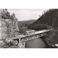 Verdal. Jemtlandsveien med buss p� St.Olavs bro. Ubr Kval 1. / Knut J. Myrvang: NOK  25,-