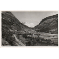 Spansdalen. Noen g�rder langs veien. Ubr. Kval 2. / Knut J. Myrvang: NOK  30,-
