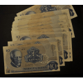 10 kr.1973N�r komplett. kv.0 til 01.Verdi ca.kr.2600 - Bilder er sedlene. 26 forskjellige litra. Mangler bare AR og AW. Tror alle er usirkulert / Tore Rimstad: kr.  900,-