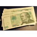 50 kr. 2011 lita i * Kv.0 * Nr. rekkef�lge. Katv. kr. 110* - Bilder er av sedlene. Usirkulert kv. 0. Pris Kj�p N� er en (1) sedell. Ved kj�p av flere er de i nr. rekkef�lge. IKKE SAL�R. / Tore Rimstad: kr.  70,-