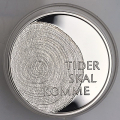 -43- Norge 100 kr Millennium 1999, Proof sm� anm. - Illustrasjonsbilder. I kapsel. / Numisma Mynthandel A/S: kr.  319,-
