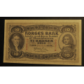 10 kr. 1940 � * Kv. 0/01 * Katv. kr. 800 ** - Bilder er seddelen du f�r. Pen usirkulert. Vurder ogs� fra bilder. / Tore Rimstad: NOK  116,-