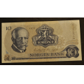 10 kr. 1979 H Y  Erst. Kv. 1+ * Katv. kr. 140 * - Bilder er seddelen du f�r. Vurder ogs� fra bilder. / Tore Rimstad: kr.  10,-
