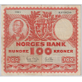 -49- 100 kroner 1961H, kv. 1-, m�rkere felt. - Signatur Brofoss/Ottesen. �rsm� bretterifter. / Numisma Mynthandel A/S: kr.  140,-