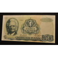 50 kr. 1983  Z Erst. kv. 1+/01 * Katv. kr. 2250 *. - Bilder er seddelen du f�r. Sjelden denne. S seddel i NP utg. 2020. Vurder ogs� fra bilder. / Tore Rimstad: kr.  350,-